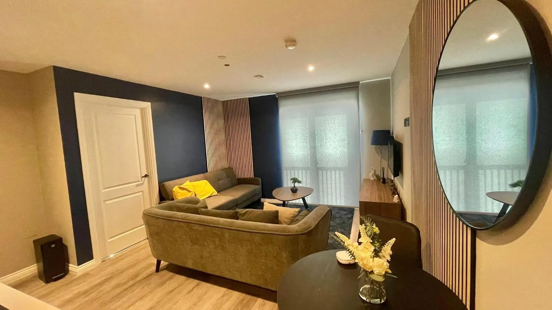 Pinetree Apartment City Centre Of Leeds 리즈